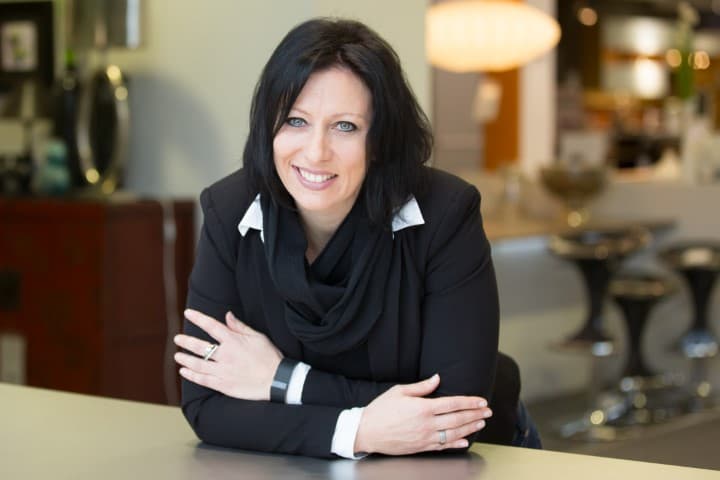 Porträt von Silvia Schultz, Fachberaterin Küche bei Frey