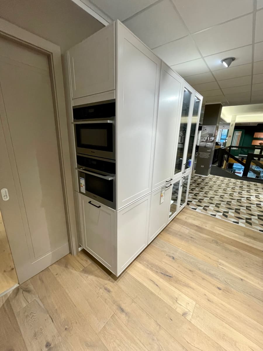 LEICHT Verve-FS elegante Landhausküche — Ansicht 3